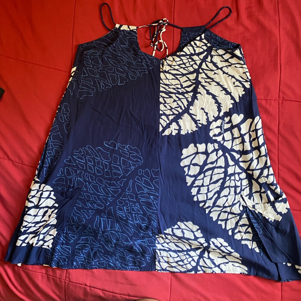 Manuhealii Blue and White Rayon Dress